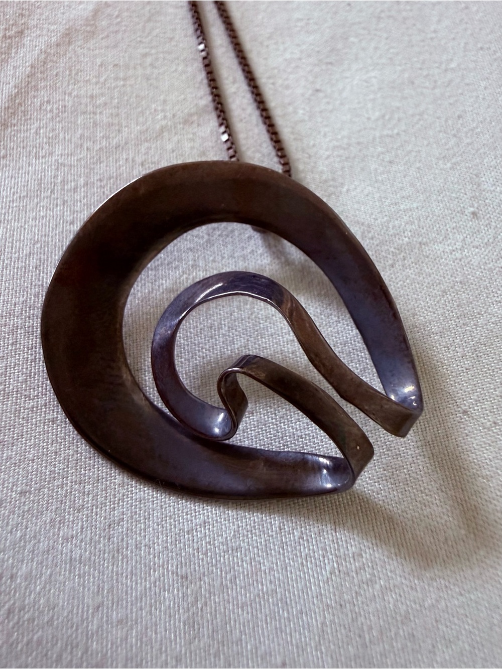 Contemporary Spiral Pendant Necklace in Dark Silver Tone - Picture 4 of 8